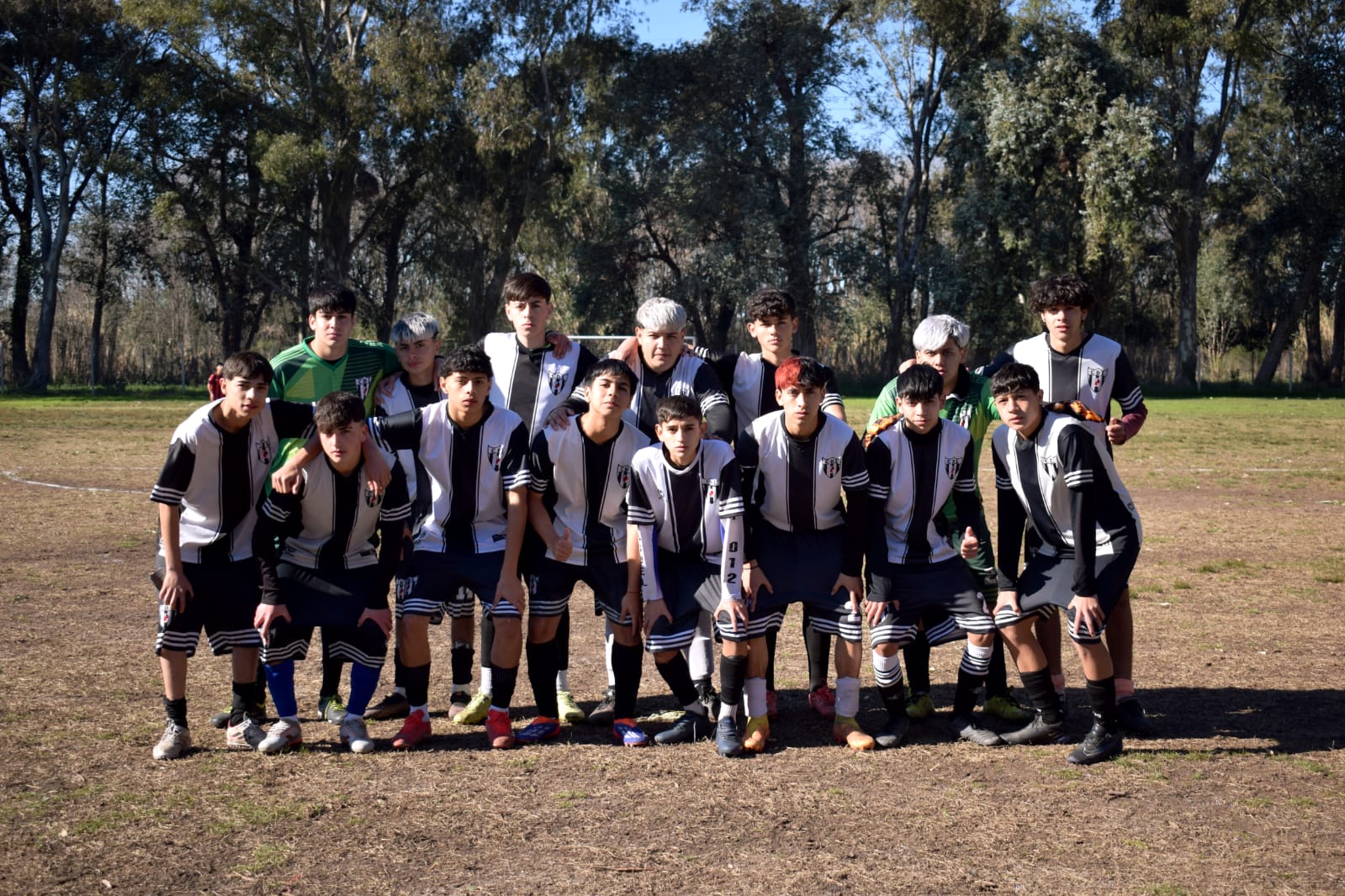 Domingo de Contrastes: Primera Brilla, Otras Categorías a Seguir Trabajando